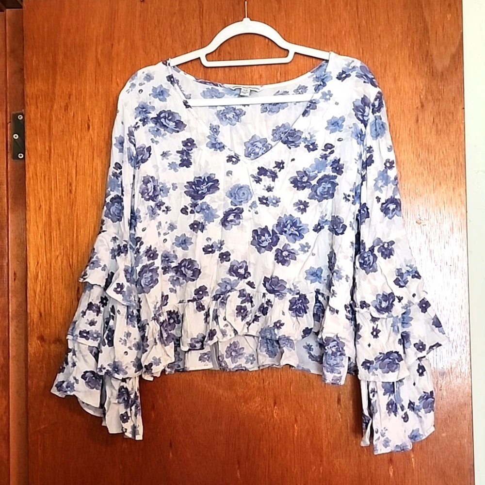 American Eagle Boho Crop Top